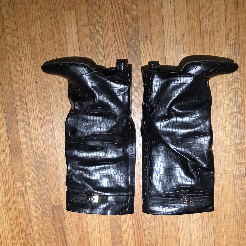 Fashion Nova Black Croc Heeled Boots